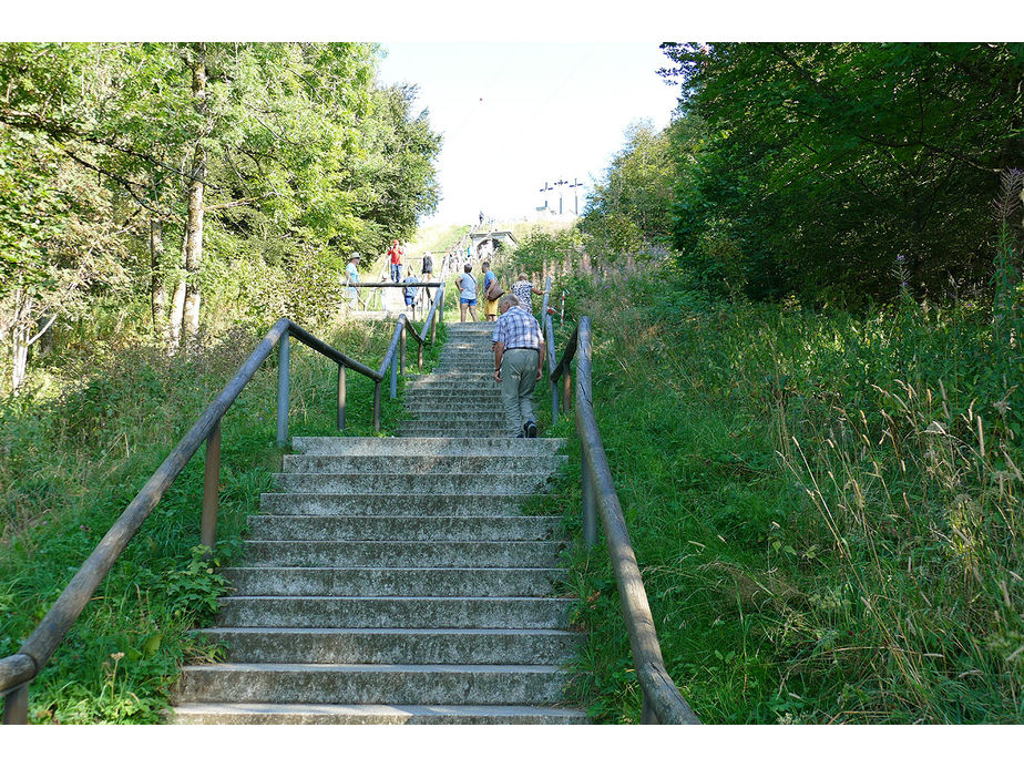 Sankt Crescentius on Tour in Ostheim und auf dem Kreuzberg (Foto: Karl-Franz Thiede)